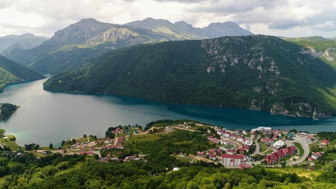 Apartman Sara * Pluzine
